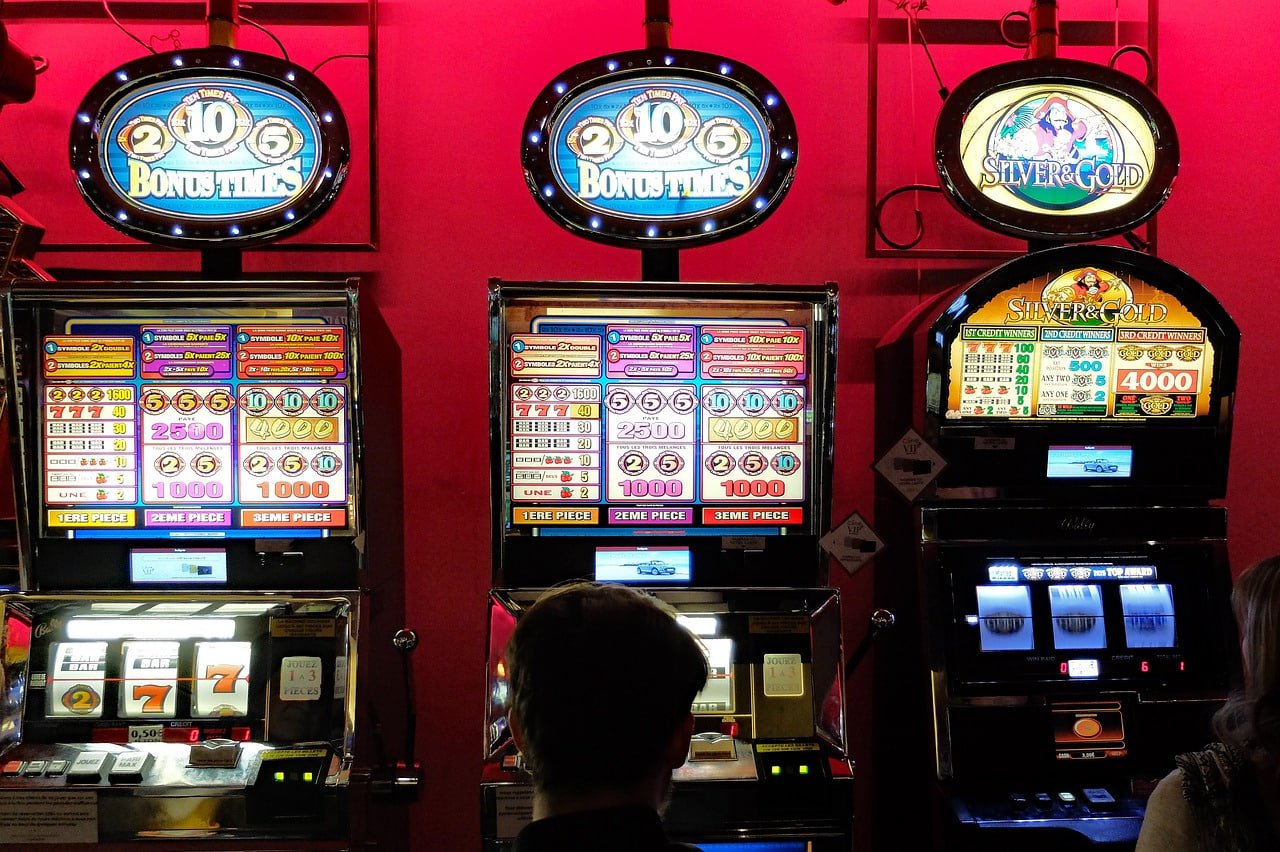 Akses mobile Slot Monster Triple di ponsel